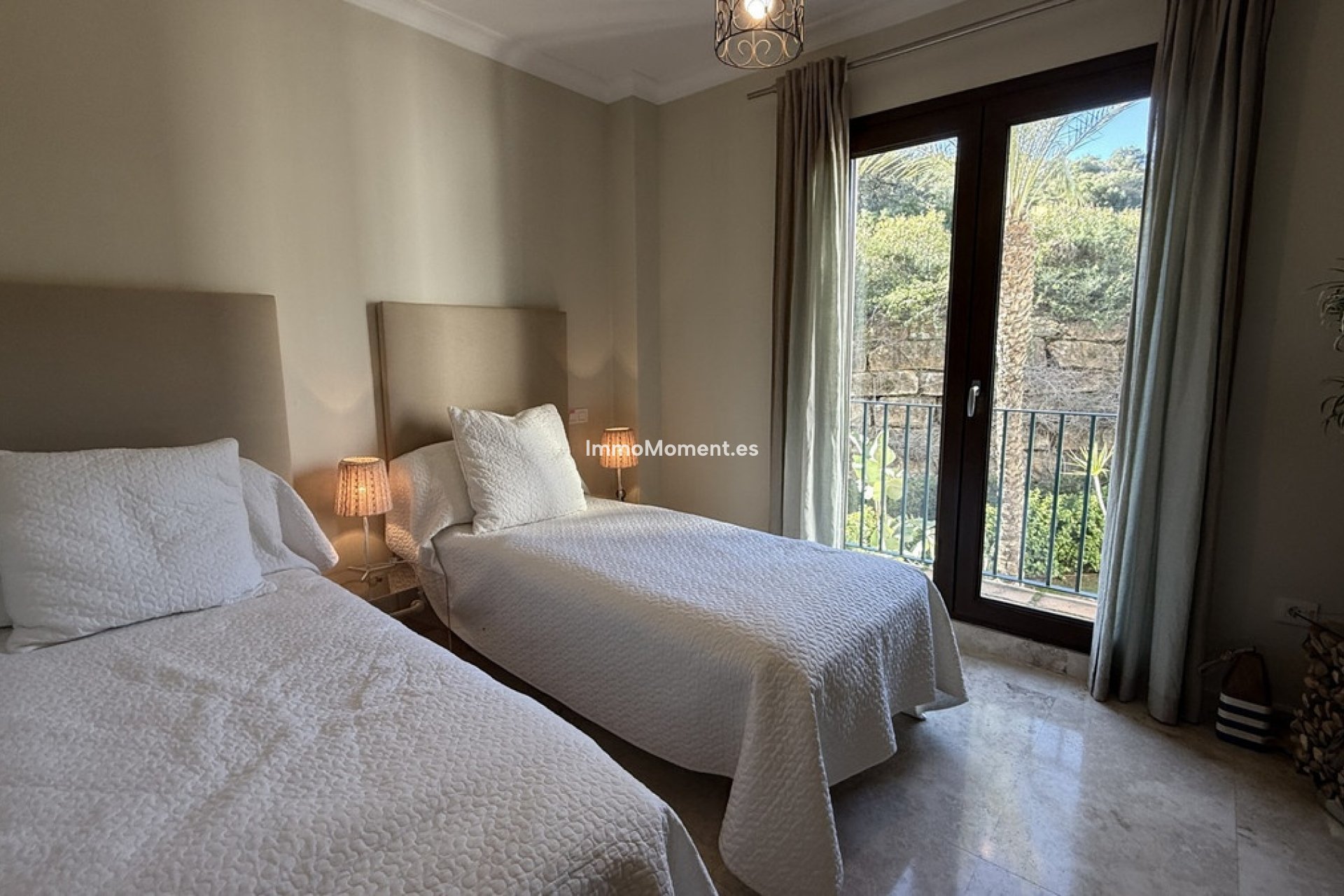 Resale - Apartment - Casares - Casares Centro