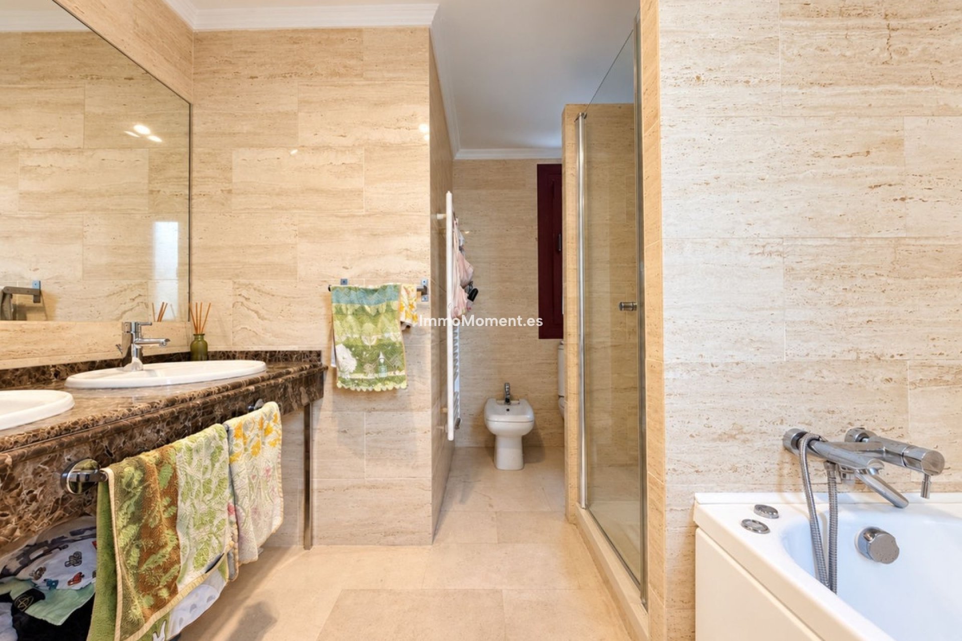 Resale - Apartment - Casares - Casares Centro