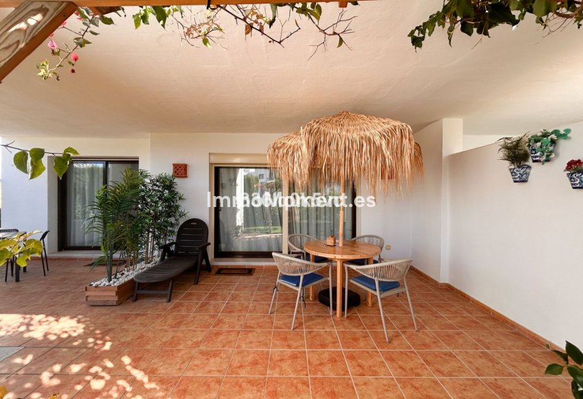 Resale - Apartment - Casares - Casares Centro