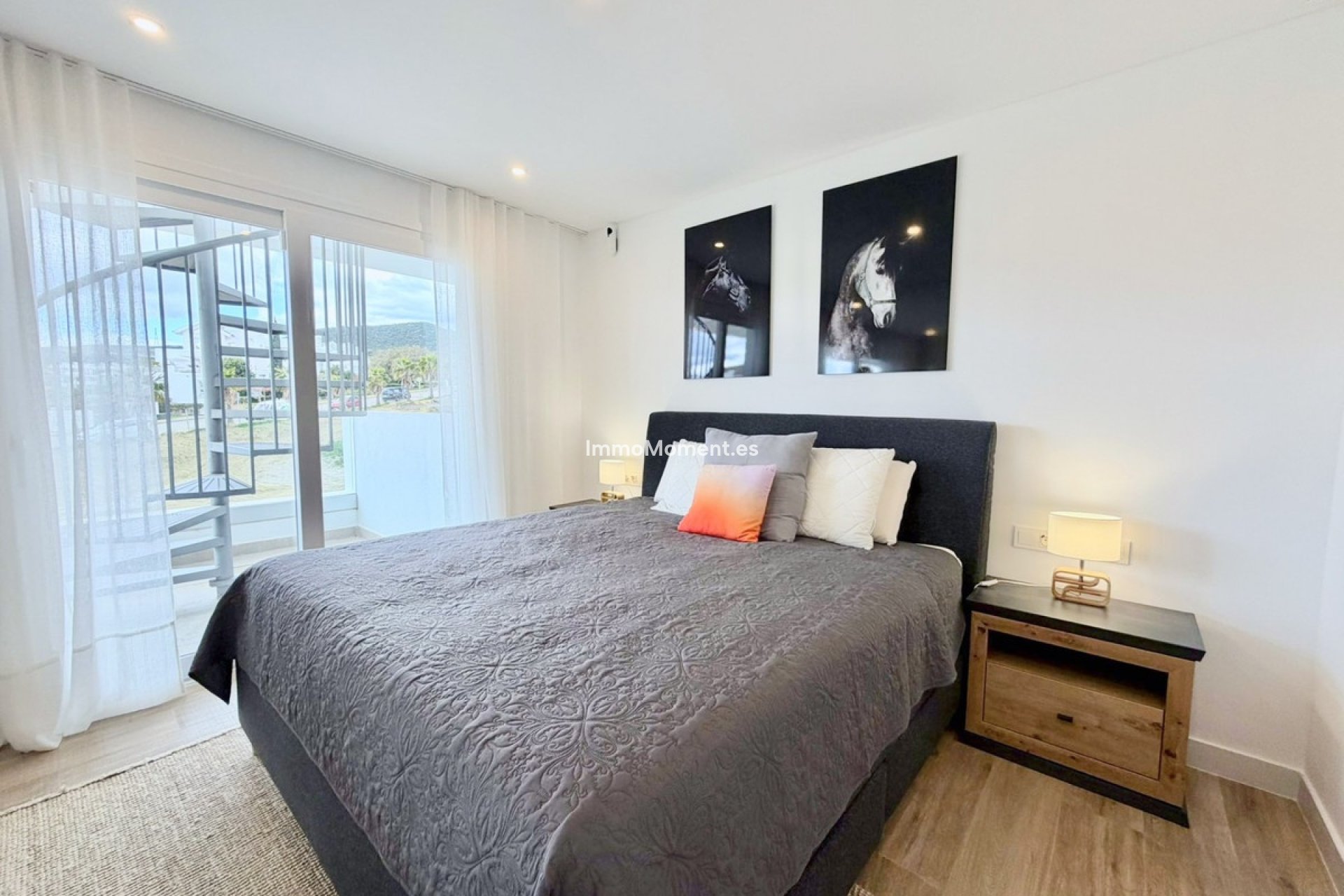 Resale - Apartment - Casares - Casares Centro