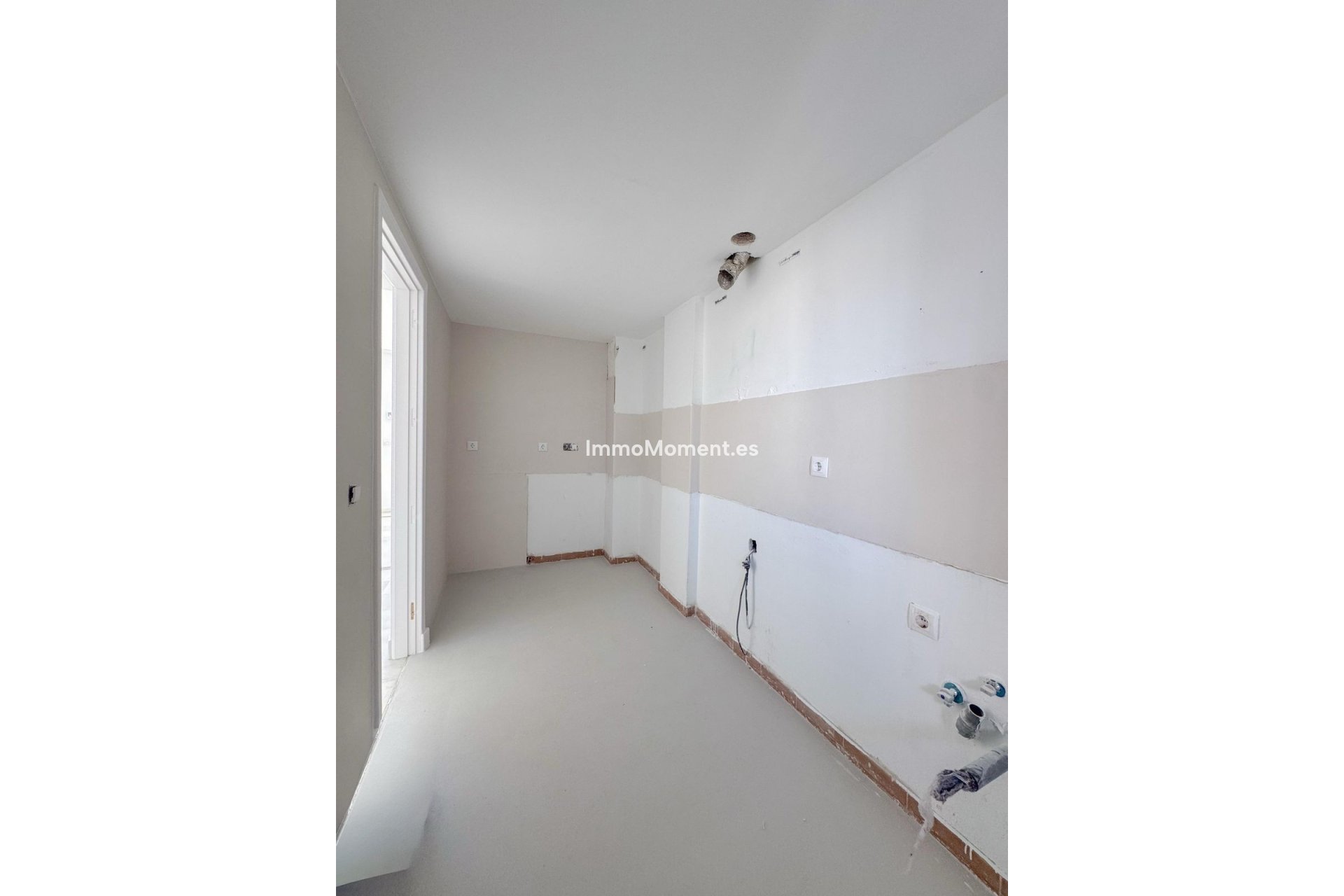 Resale - Apartment - Casares - Casares Centro