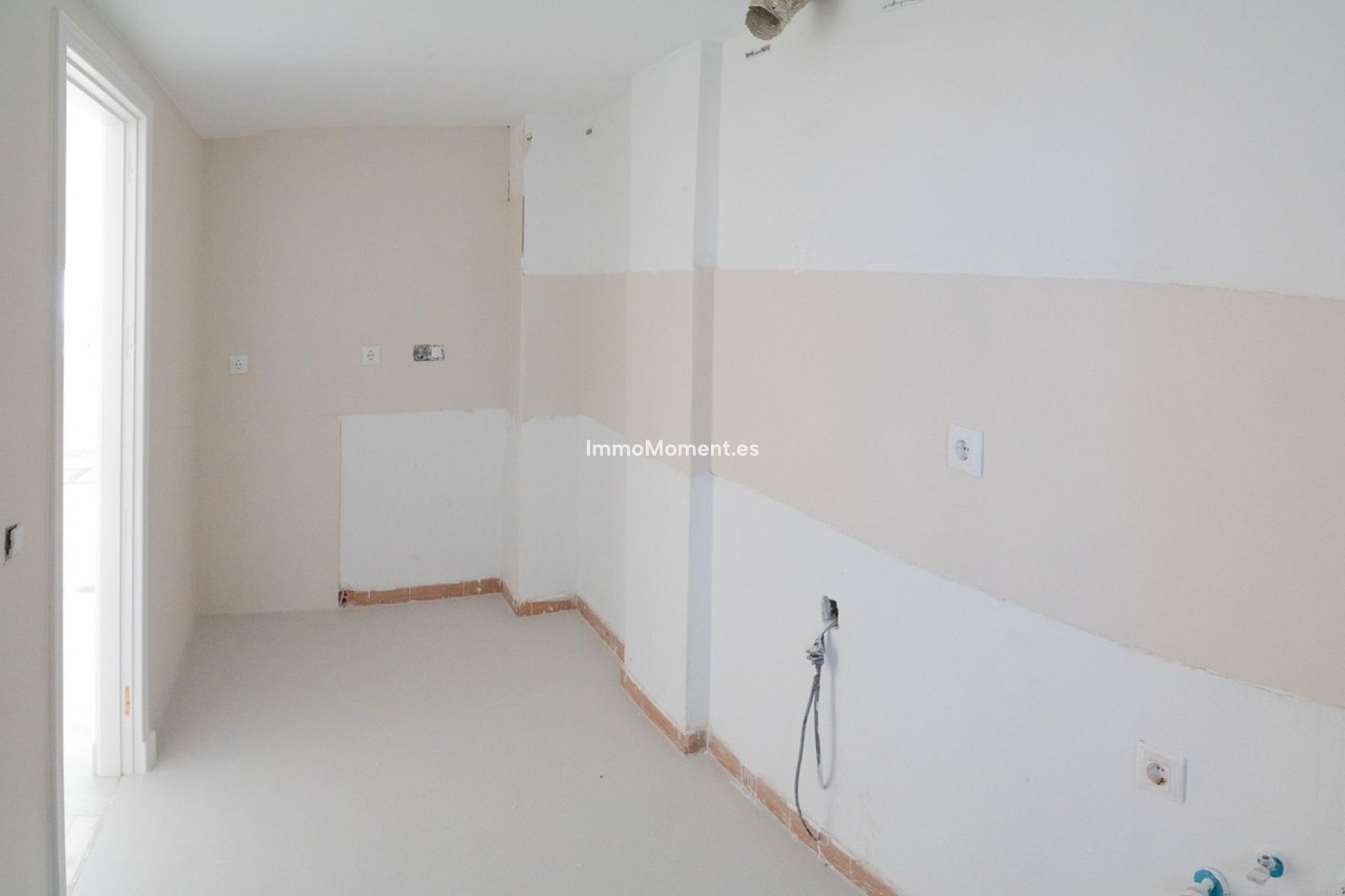 Resale - Apartment - Casares - Casares Centro