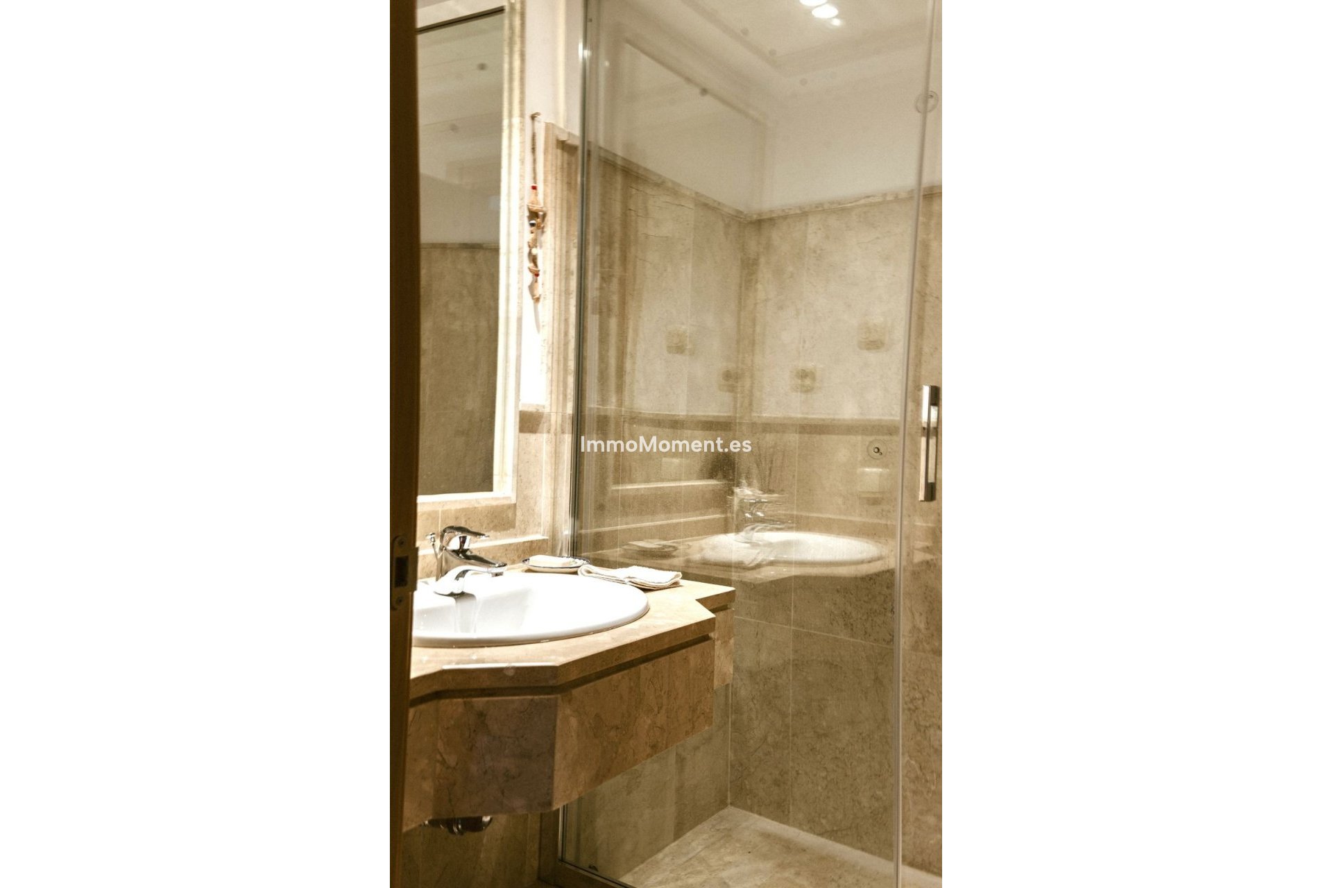 Resale - Apartment - Casares - Casares Centro