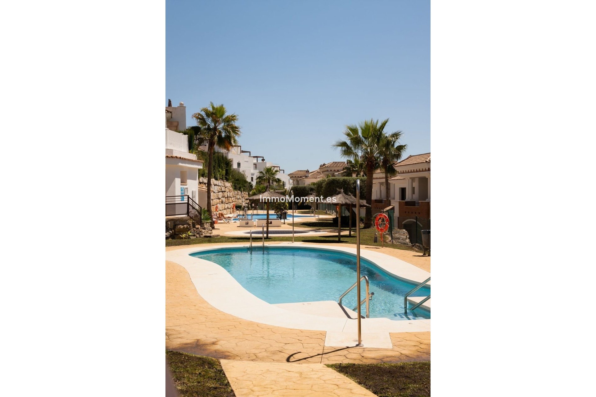 Resale - Apartment - Casares - Casares Centro