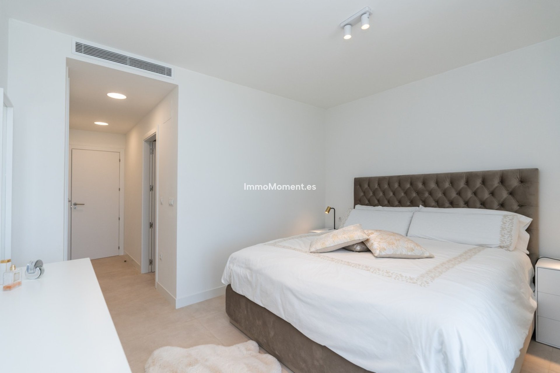 Resale - Apartment - Casares - Casares Centro