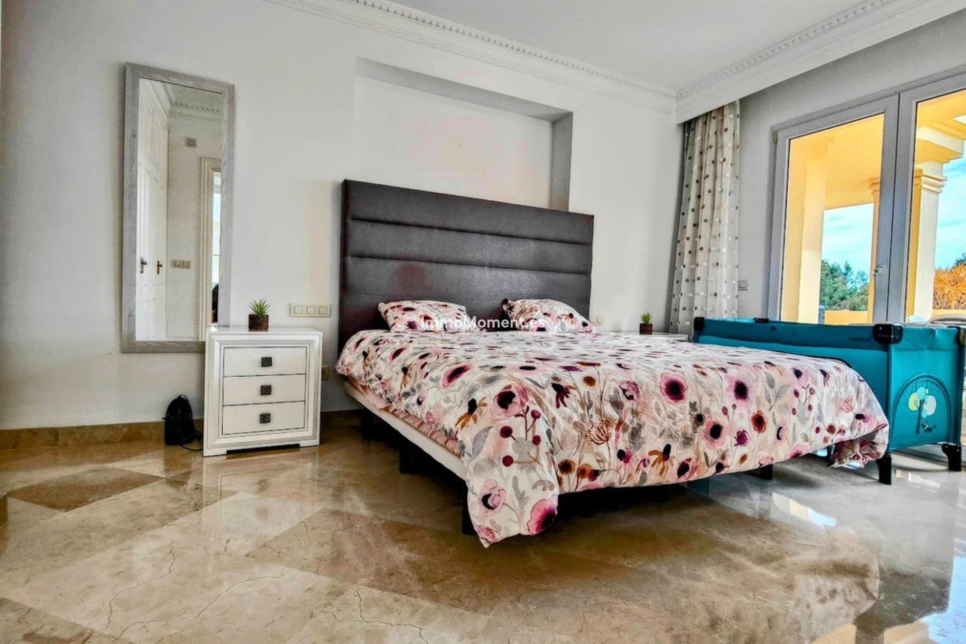 Resale - Apartment - Casares - Casares Centro