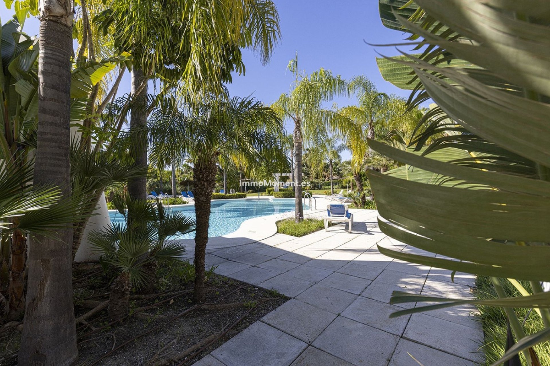 Resale - Apartment - Casares - Casares Centro