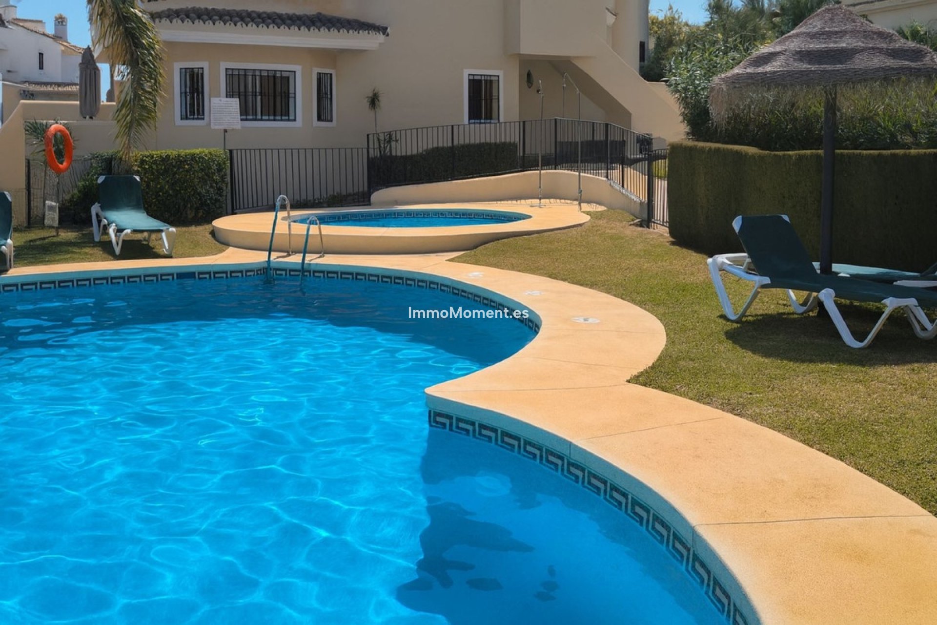 Resale - Apartment - Casares - Casares Centro