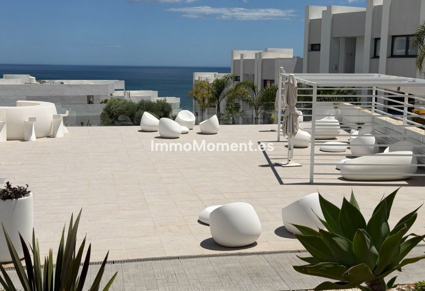 Resale - Apartment - Casares - Casares Centro