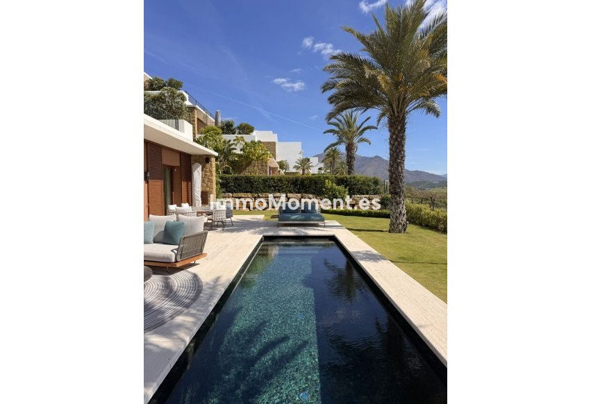 Resale - Apartment - Casares - Casares Centro