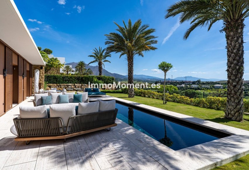 Resale - Apartment - Casares - Casares Centro