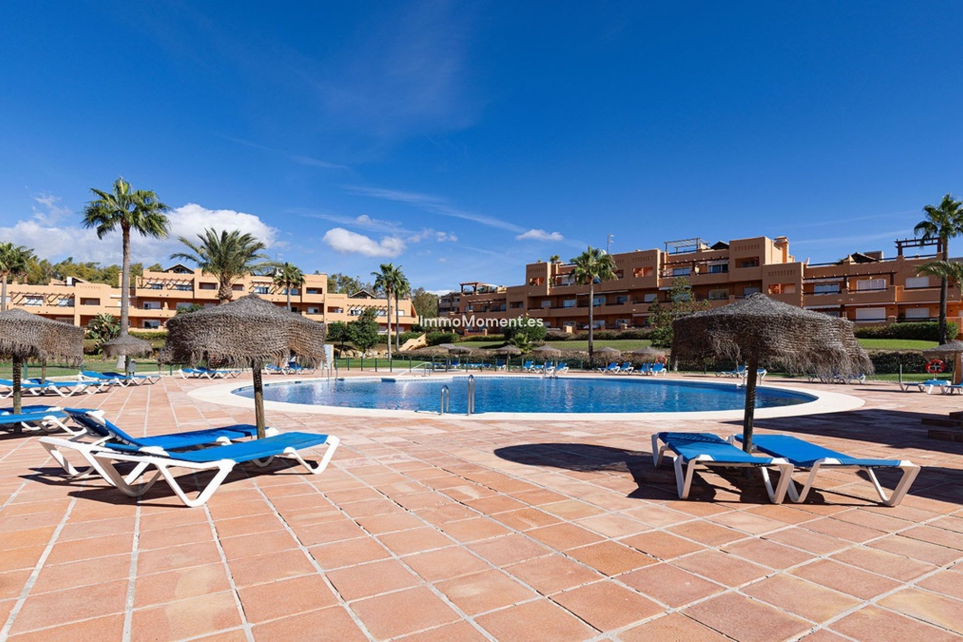 Resale - Apartment - Casares - Casares Centro