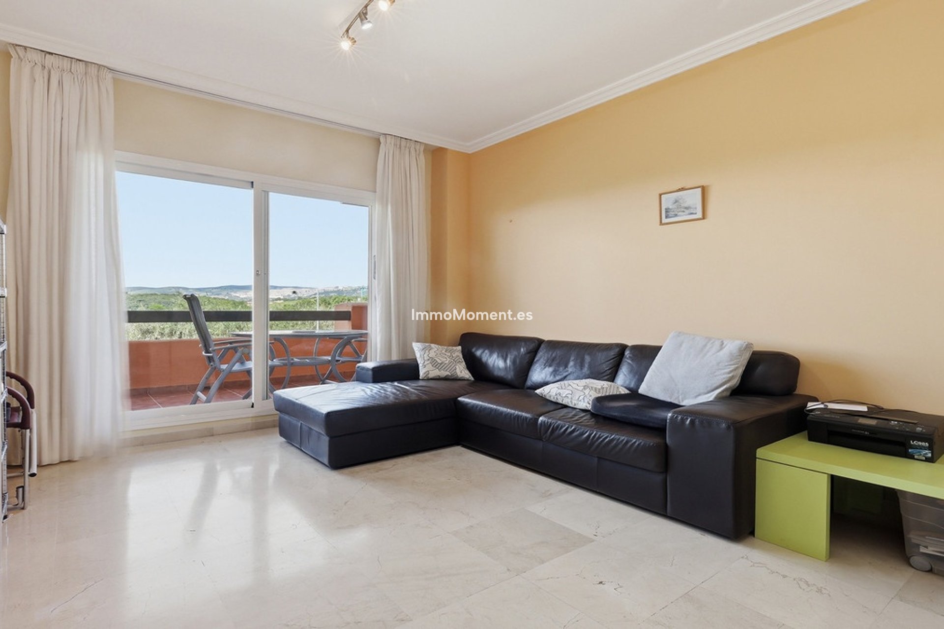 Resale - Apartment - Casares - Casares Centro