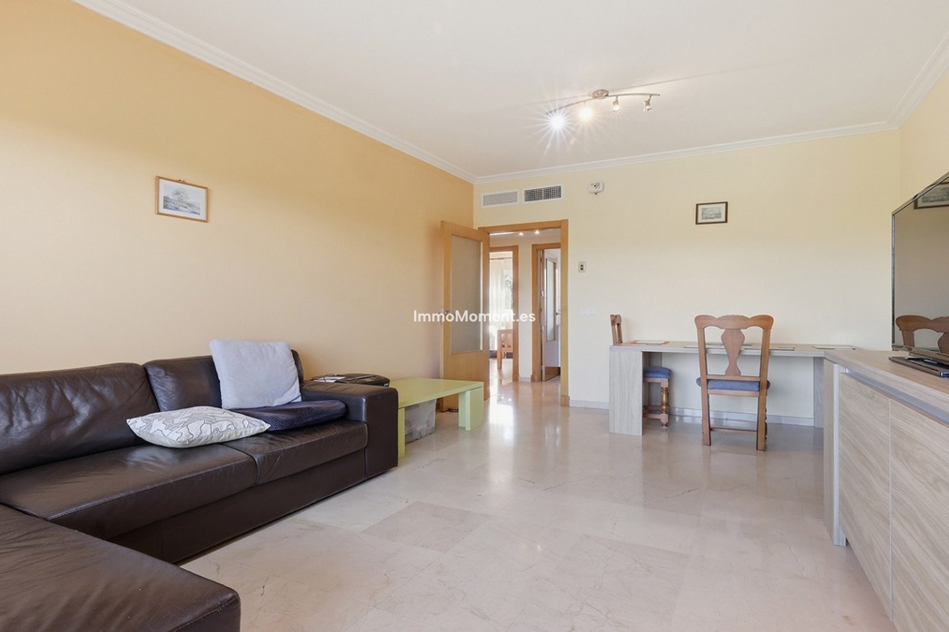 Resale - Apartment - Casares - Casares Centro