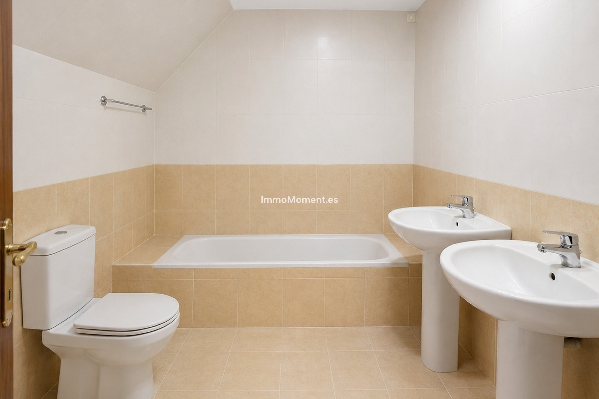 Resale - Apartment - Casares - Casares Centro