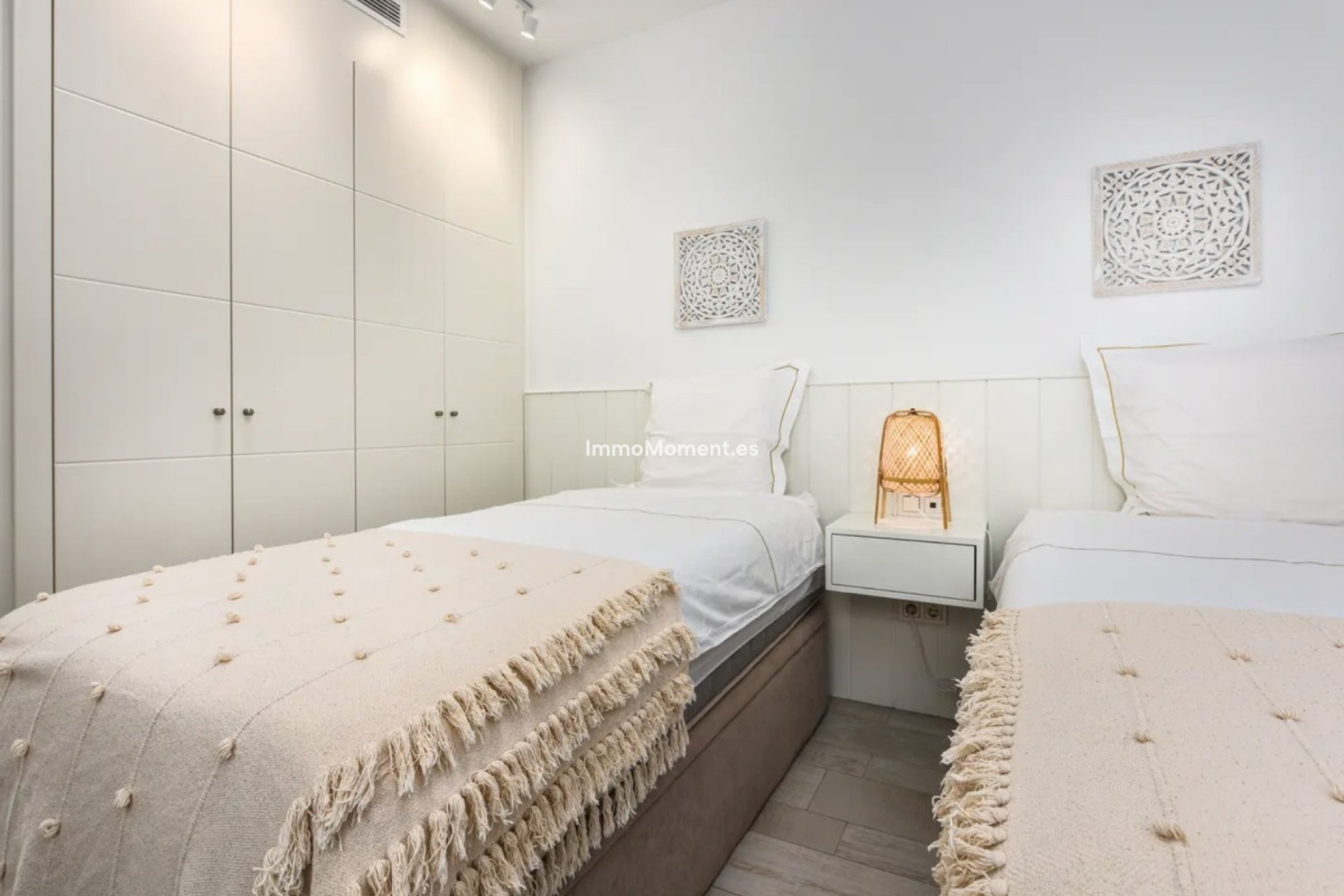 Resale - Apartment - Casares - Casares Centro
