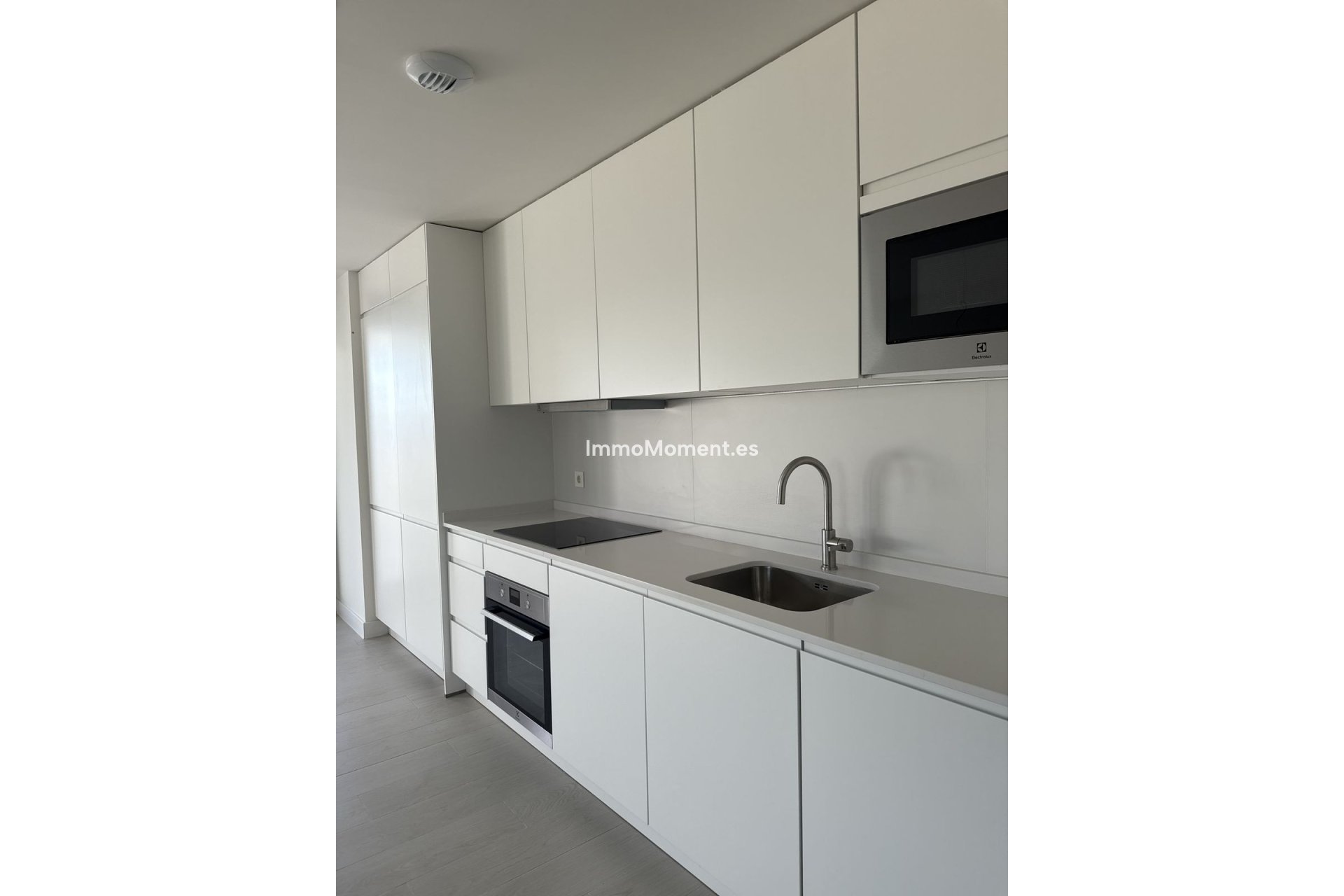 Resale - Apartment - Casares - Casares Centro