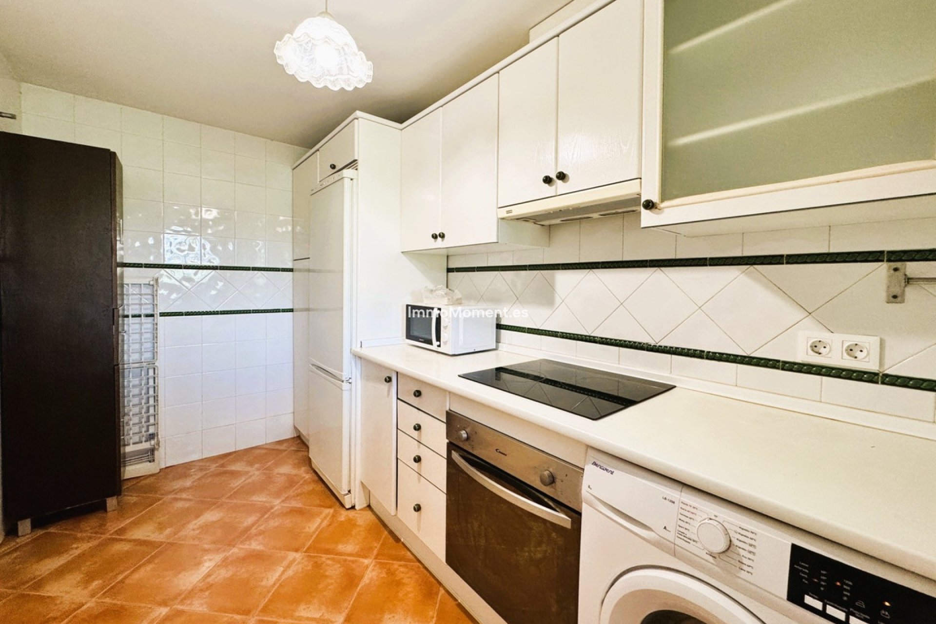 Resale - Apartment - Casares - Casares Centro