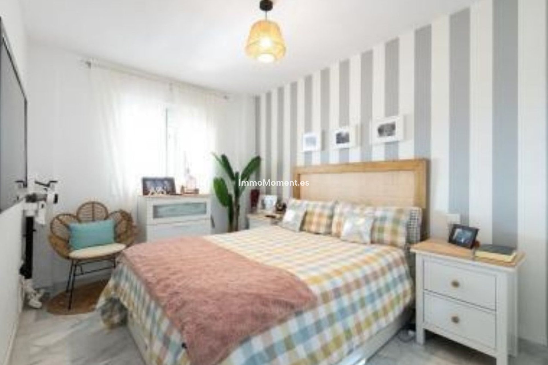 Resale - Apartment - Casares - Casares Centro