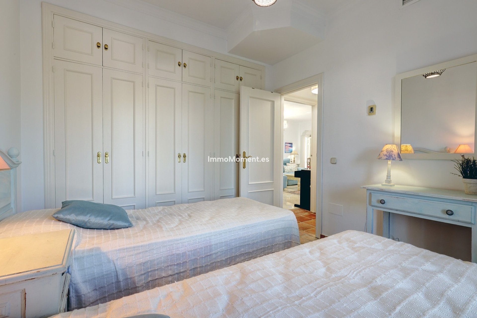 Resale - Apartment - Casares - Casares Centro