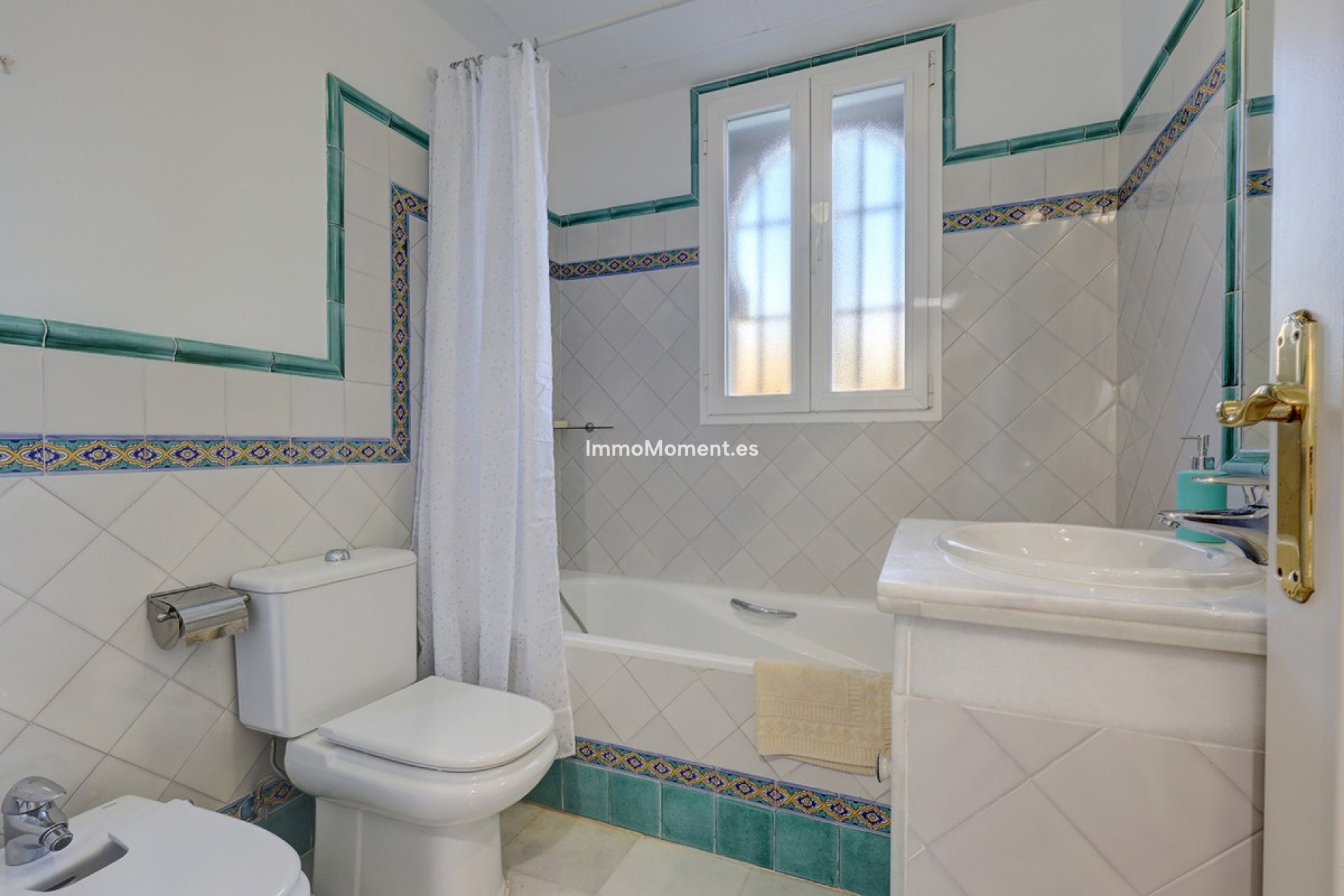 Resale - Apartment - Casares - Casares Centro