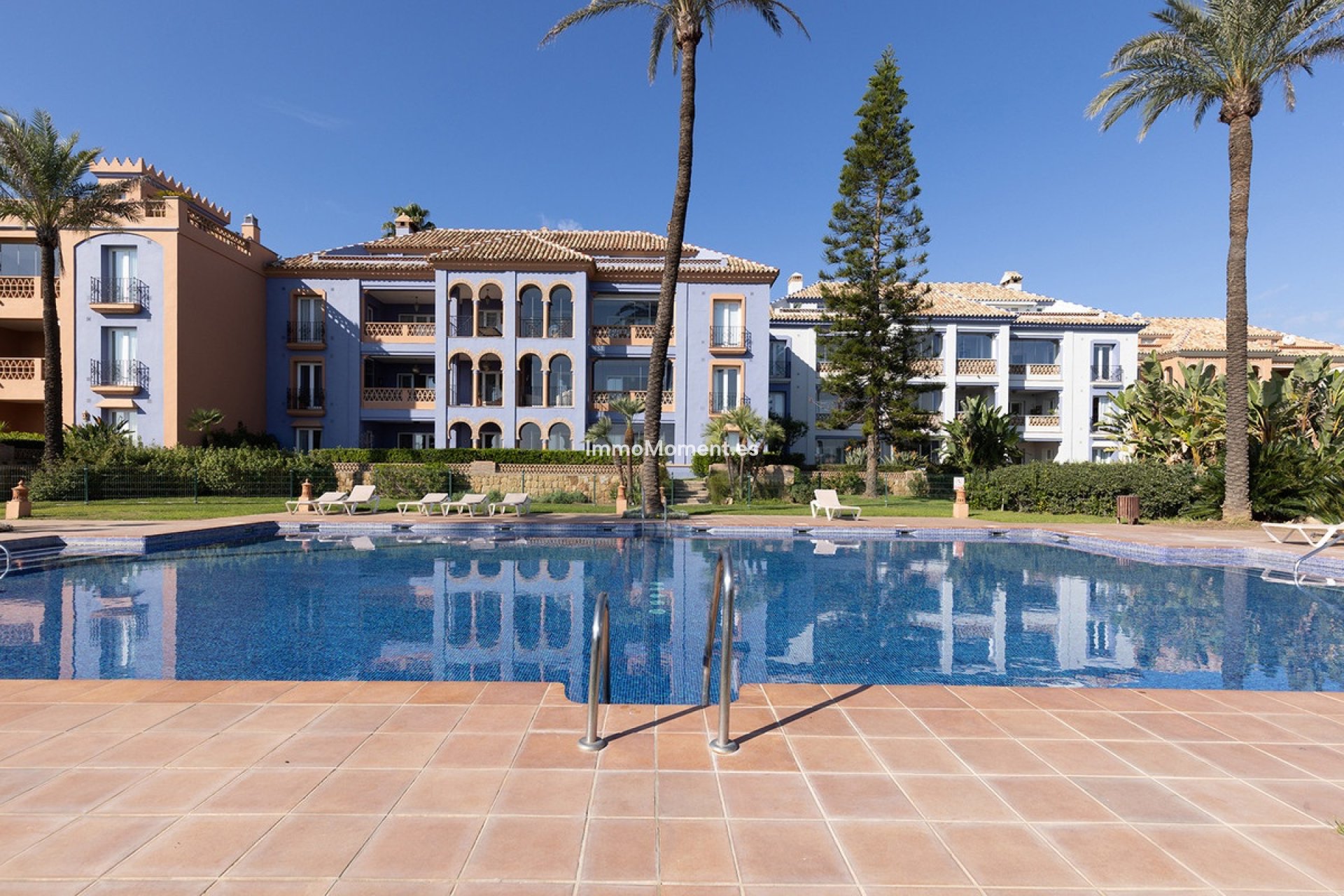 Resale - Apartment - Casares - Casares Centro