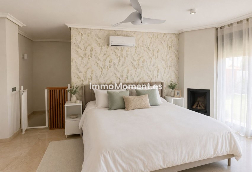 Resale - Apartment - Casares - Casares Centro