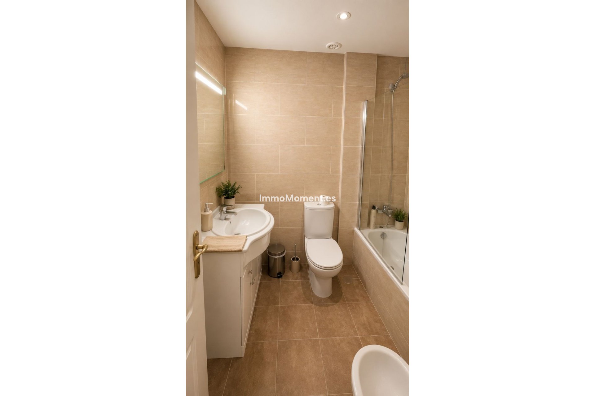Resale - Apartment - Casares - Casares Centro