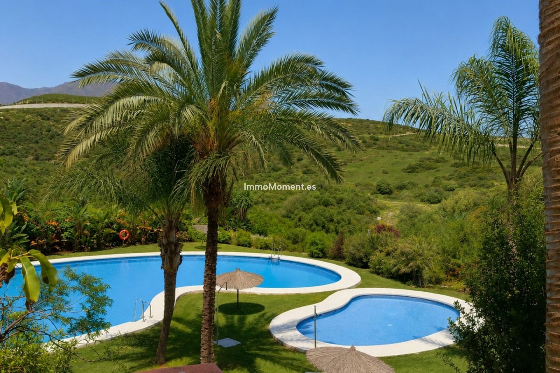 Resale - Apartment - Casares - Casares Centro