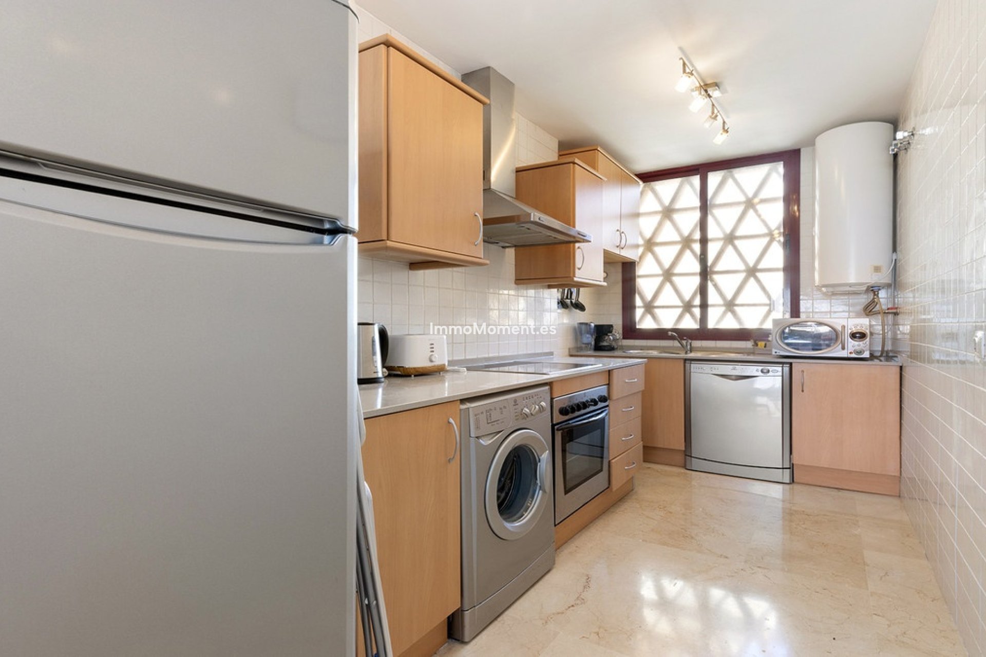 Resale - Apartment - Casares - Casares Centro