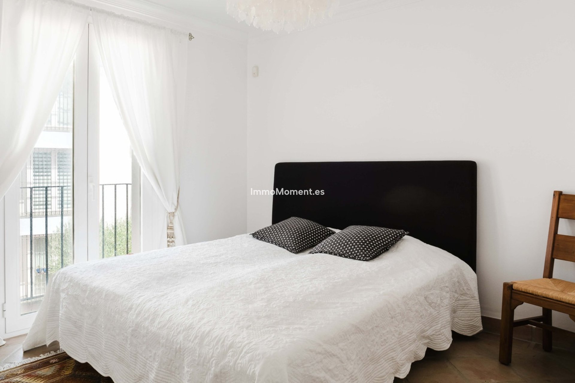 Resale - Apartment - Casares - Casares Centro