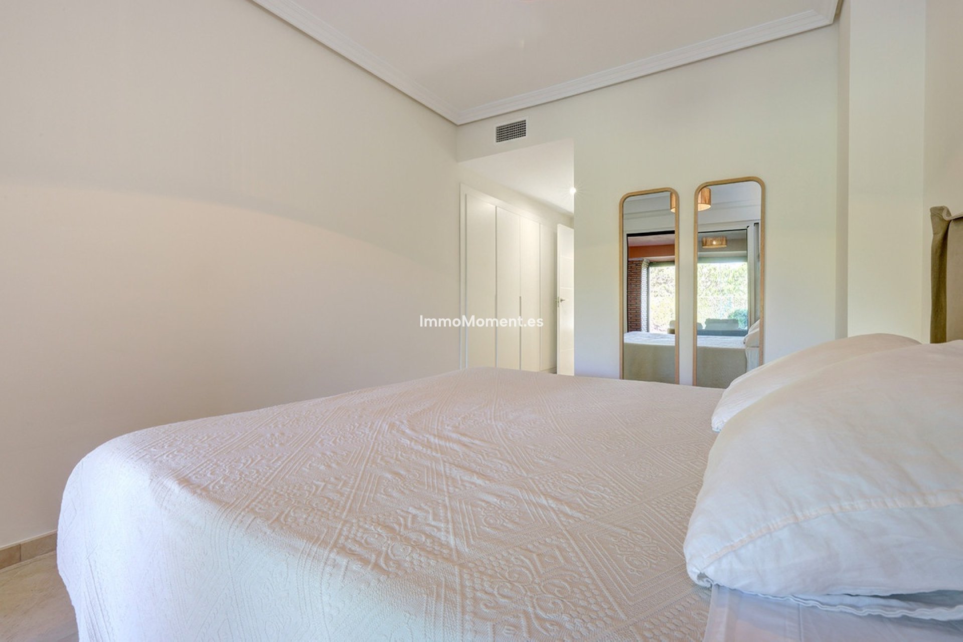 Resale - Apartment - Casares - Casares Centro