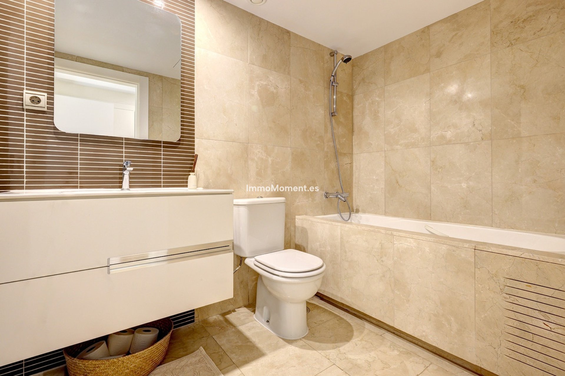 Resale - Apartment - Casares - Casares Centro