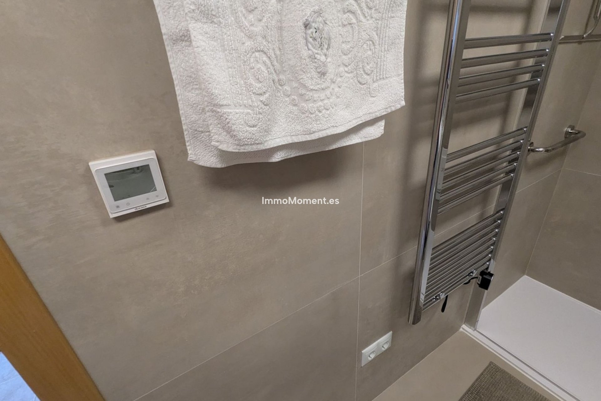 Resale - Apartment - Casares - Casares Centro