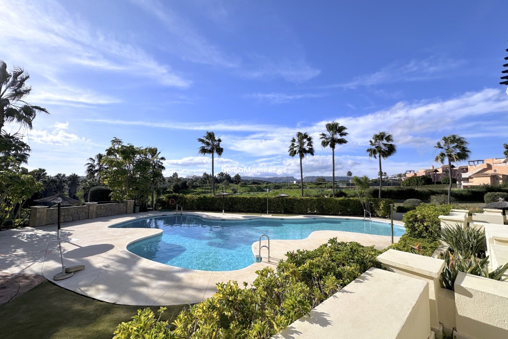 Resale - Apartment - Casares - Casares Centro