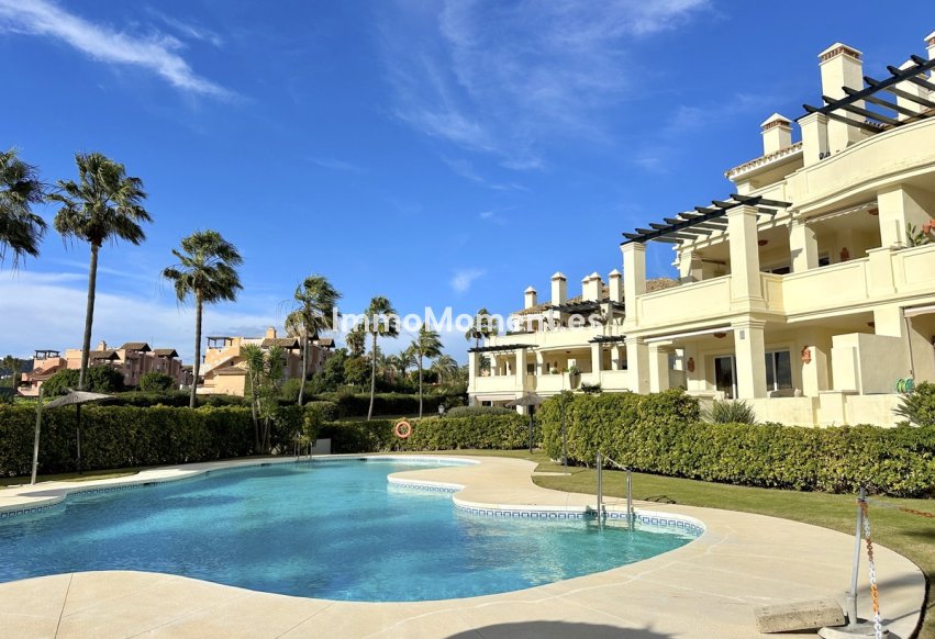 Resale - Apartment - Casares - Casares Centro