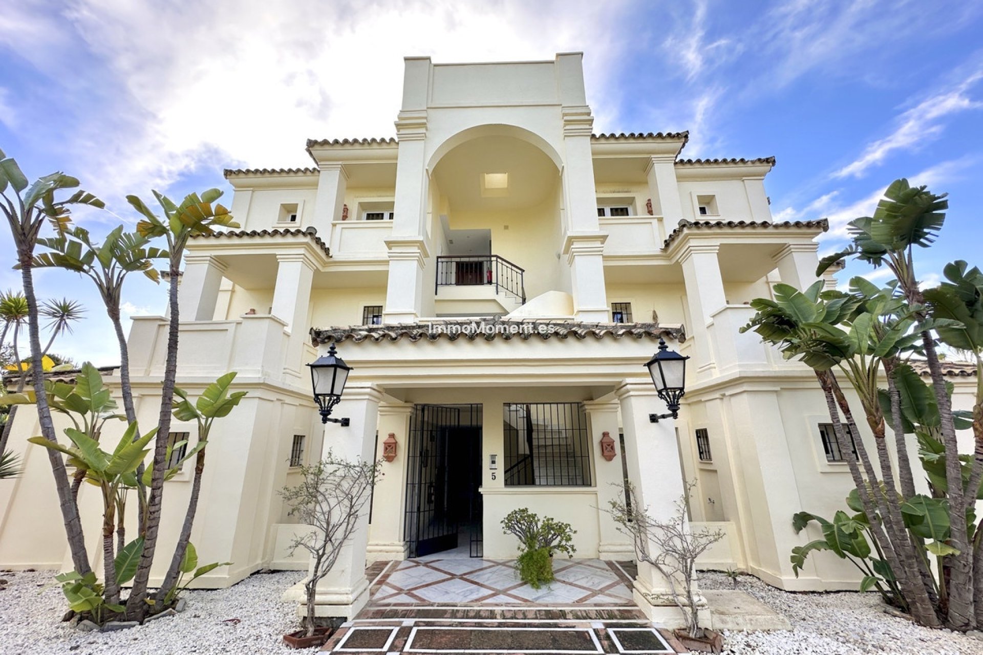 Resale - Apartment - Casares - Casares Centro