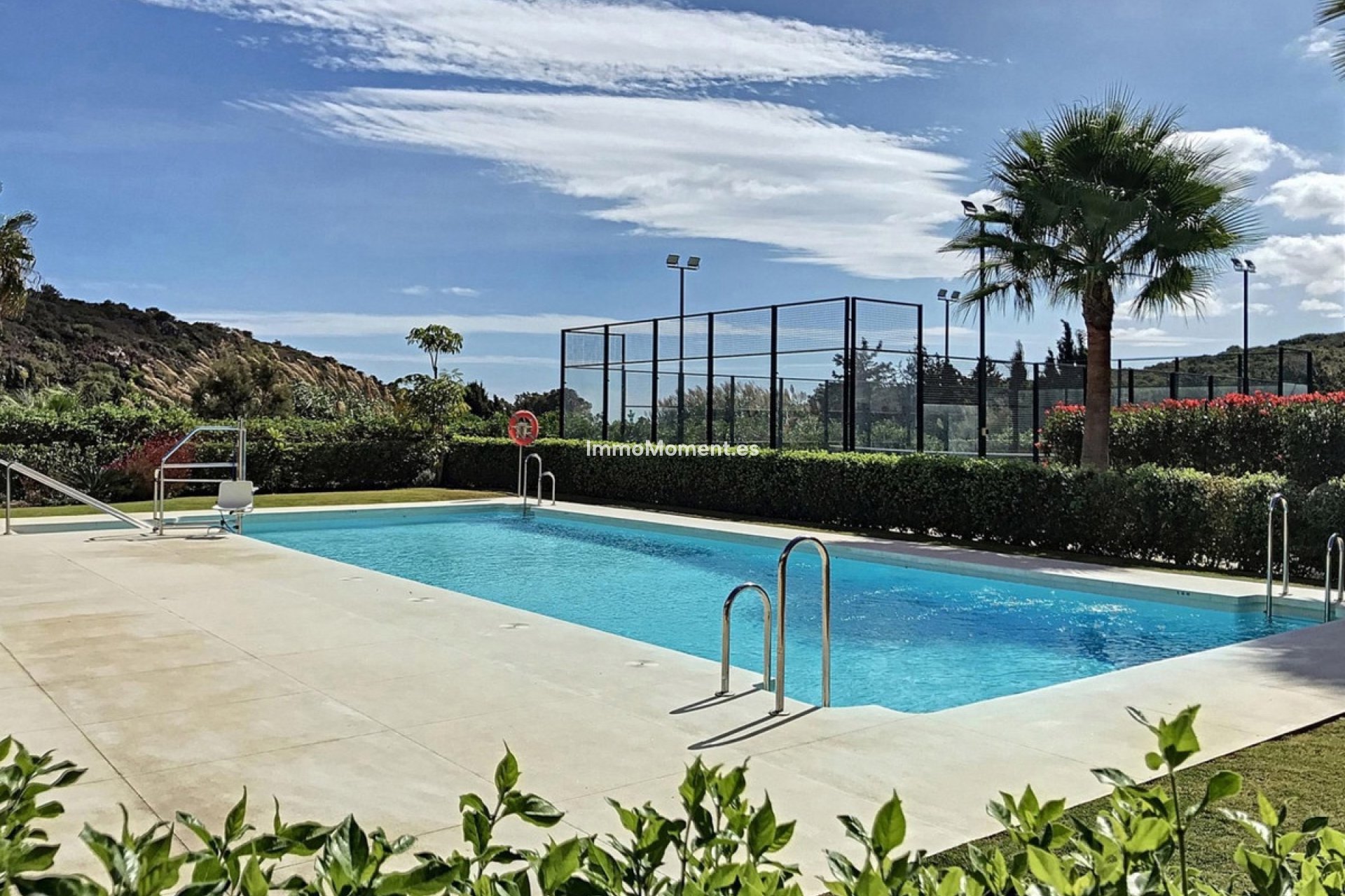 Resale - Apartment - Casares - Casares Centro