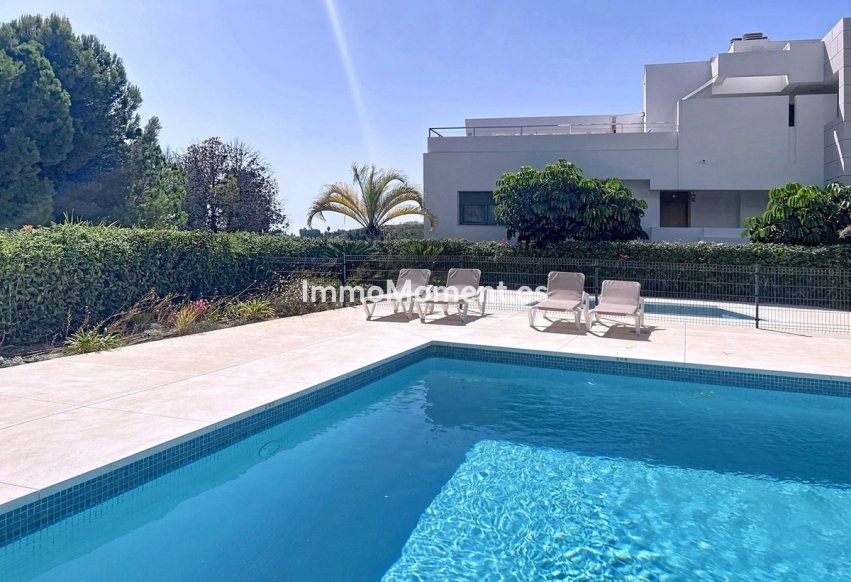 Resale - Apartment - Casares - Casares Centro