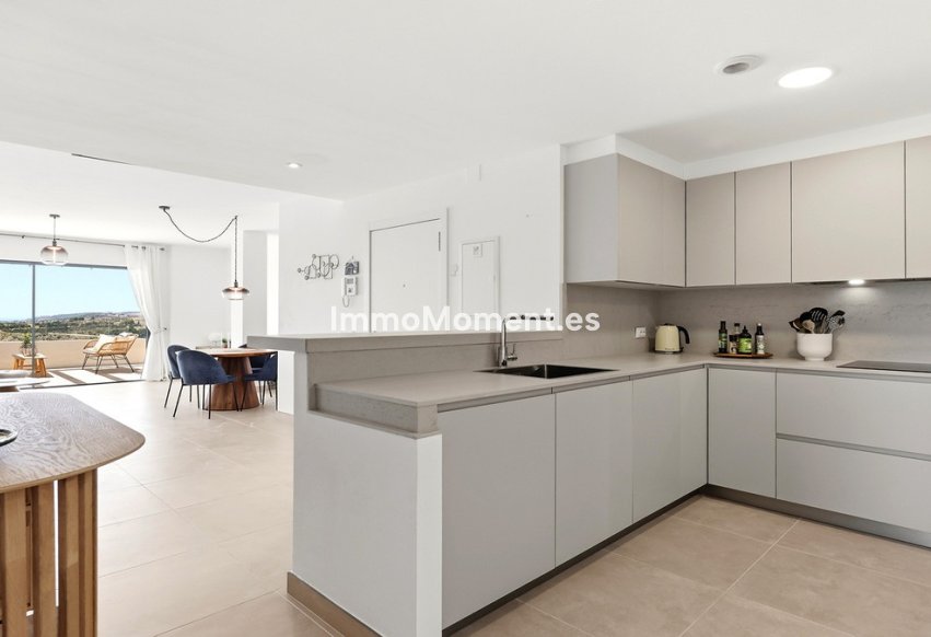Resale - Apartment - Casares - Casares Centro