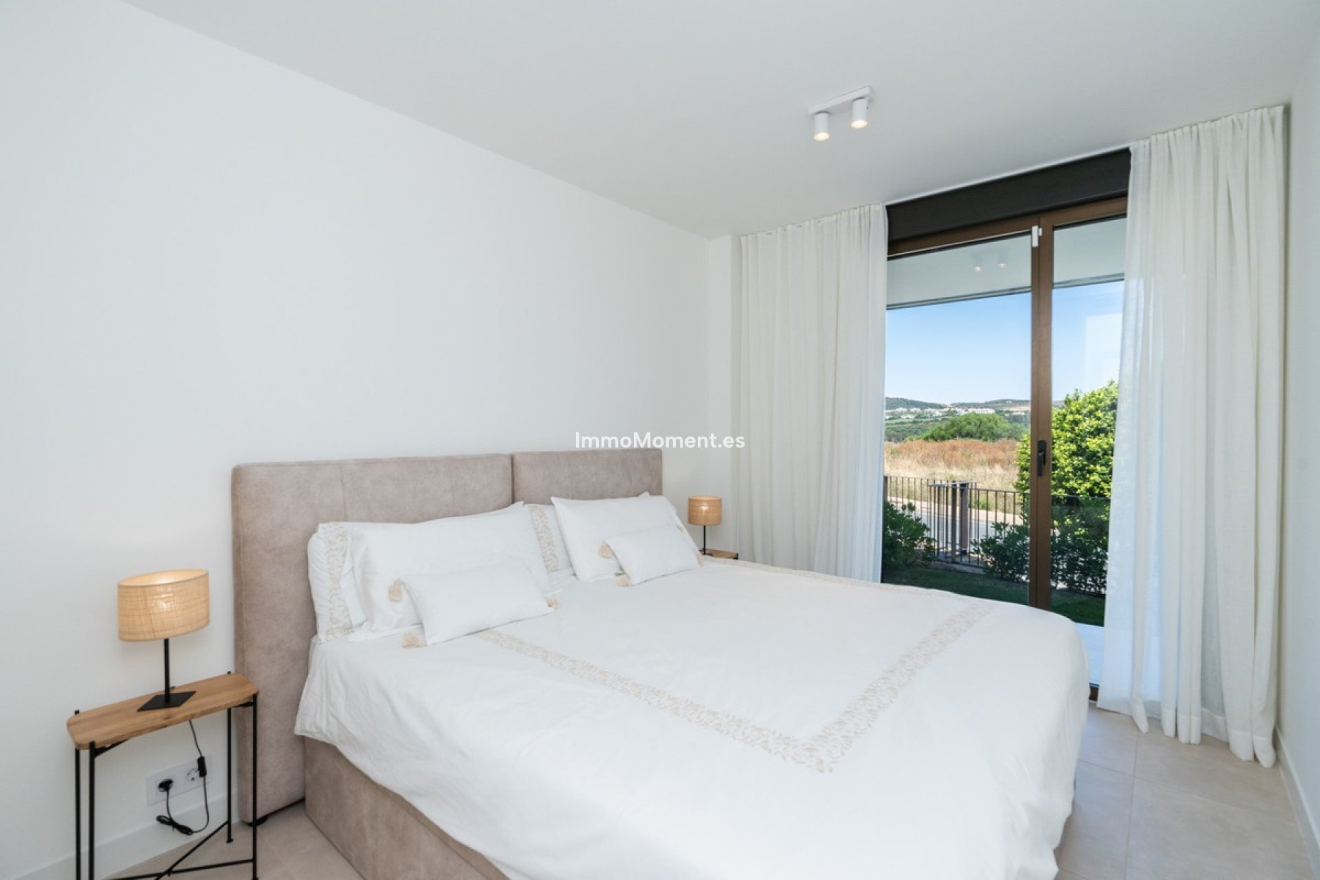 Resale - Apartment - Casares - Casares Centro