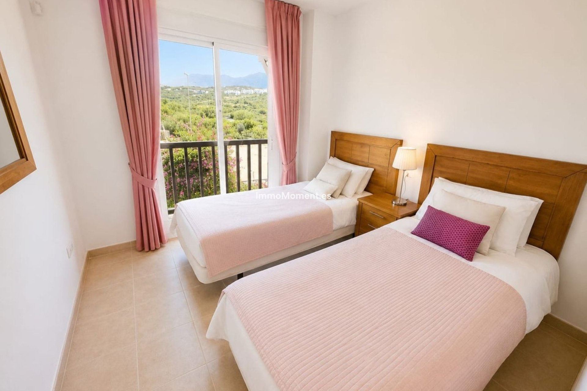Resale - Apartment - Casares - Casares Playa