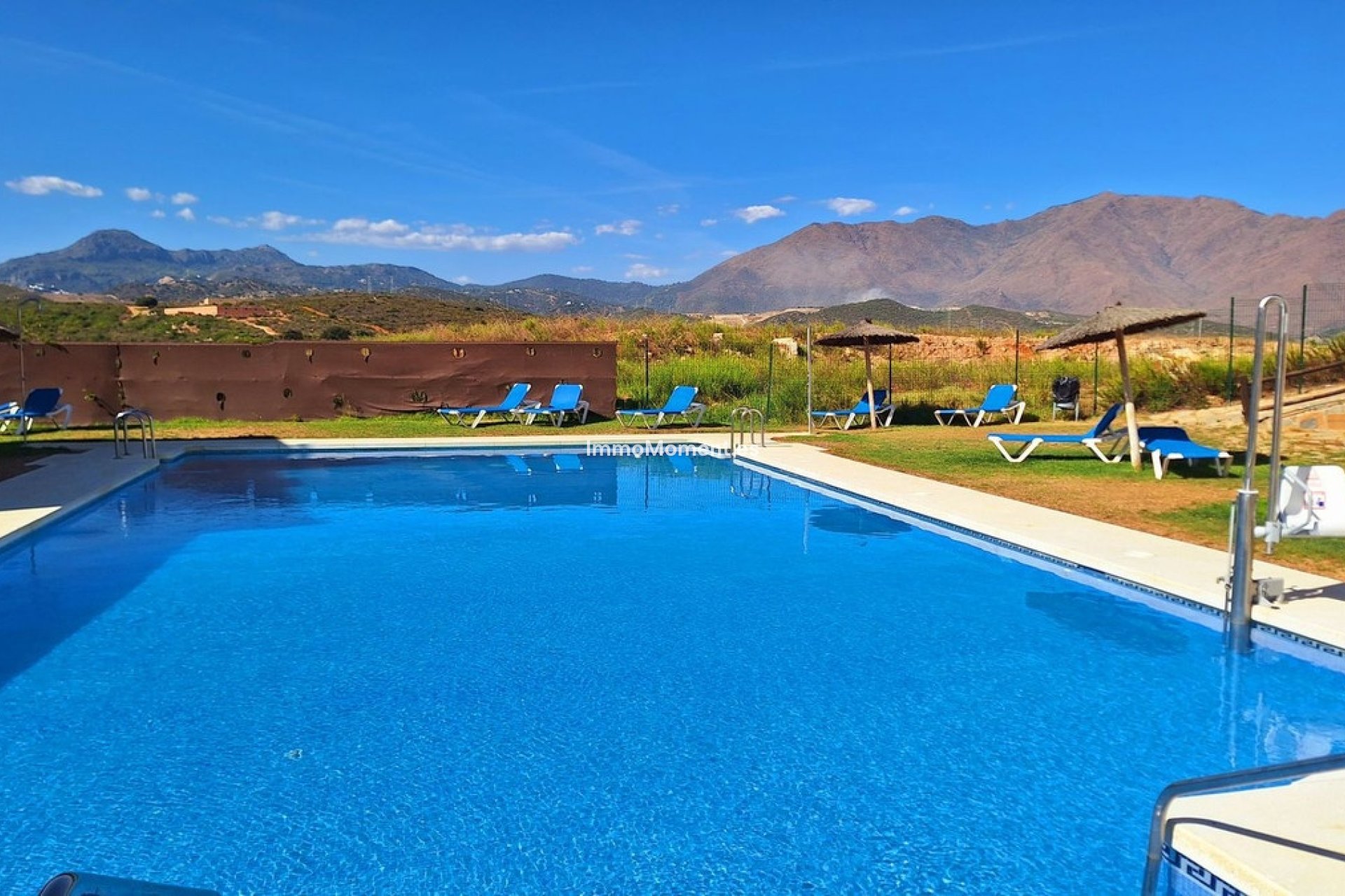 Resale - Apartment - Casares - Casares Playa