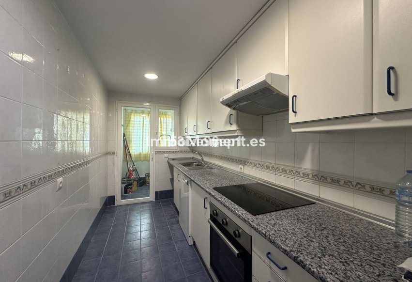 Resale - Apartment - Casares - Casares Playa