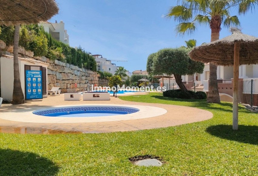 Resale - Apartment - Casares - Casares Playa