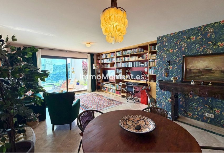 Resale - Apartment - Casares - Casares Playa