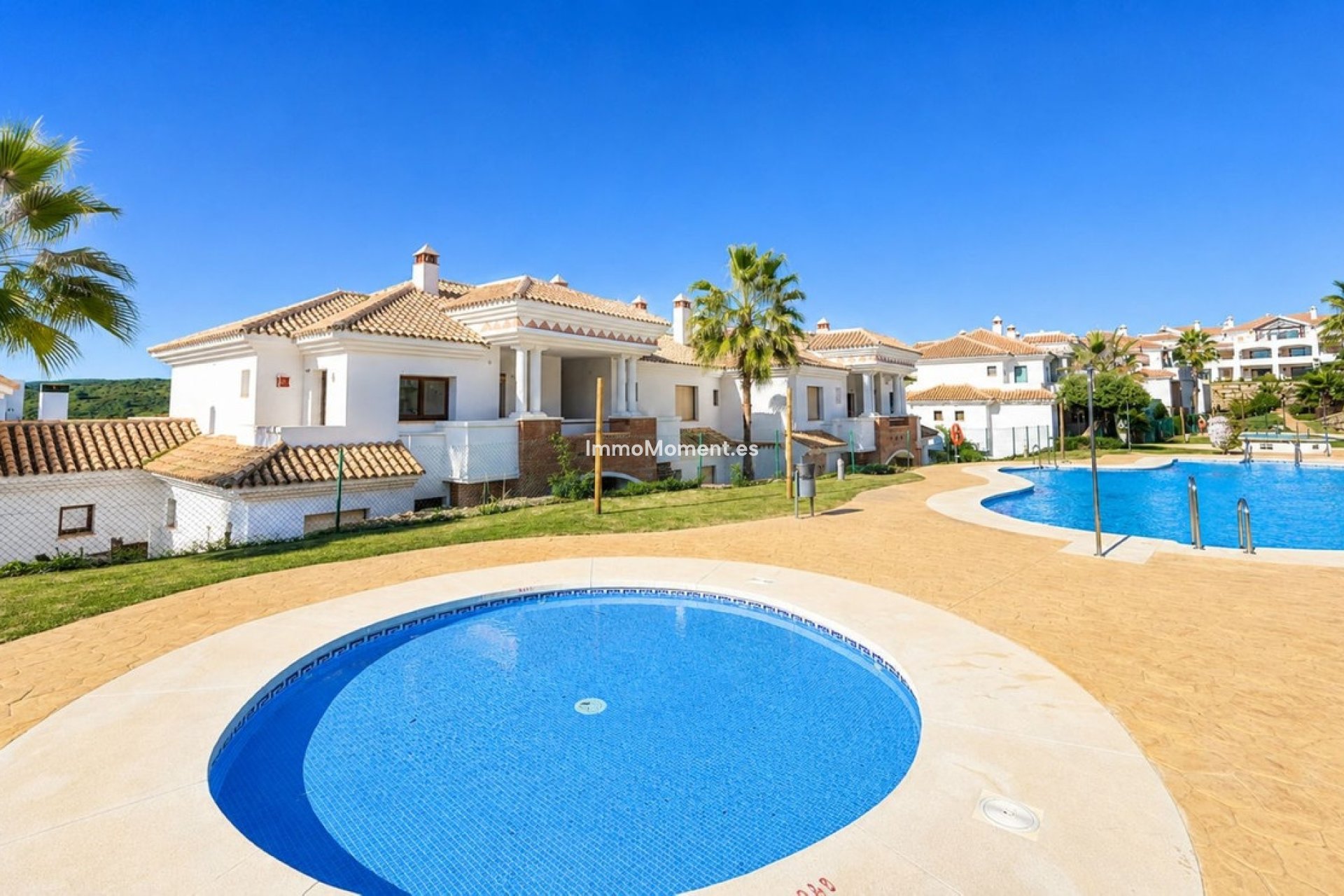 Resale - Apartment - Casares - Casares Playa