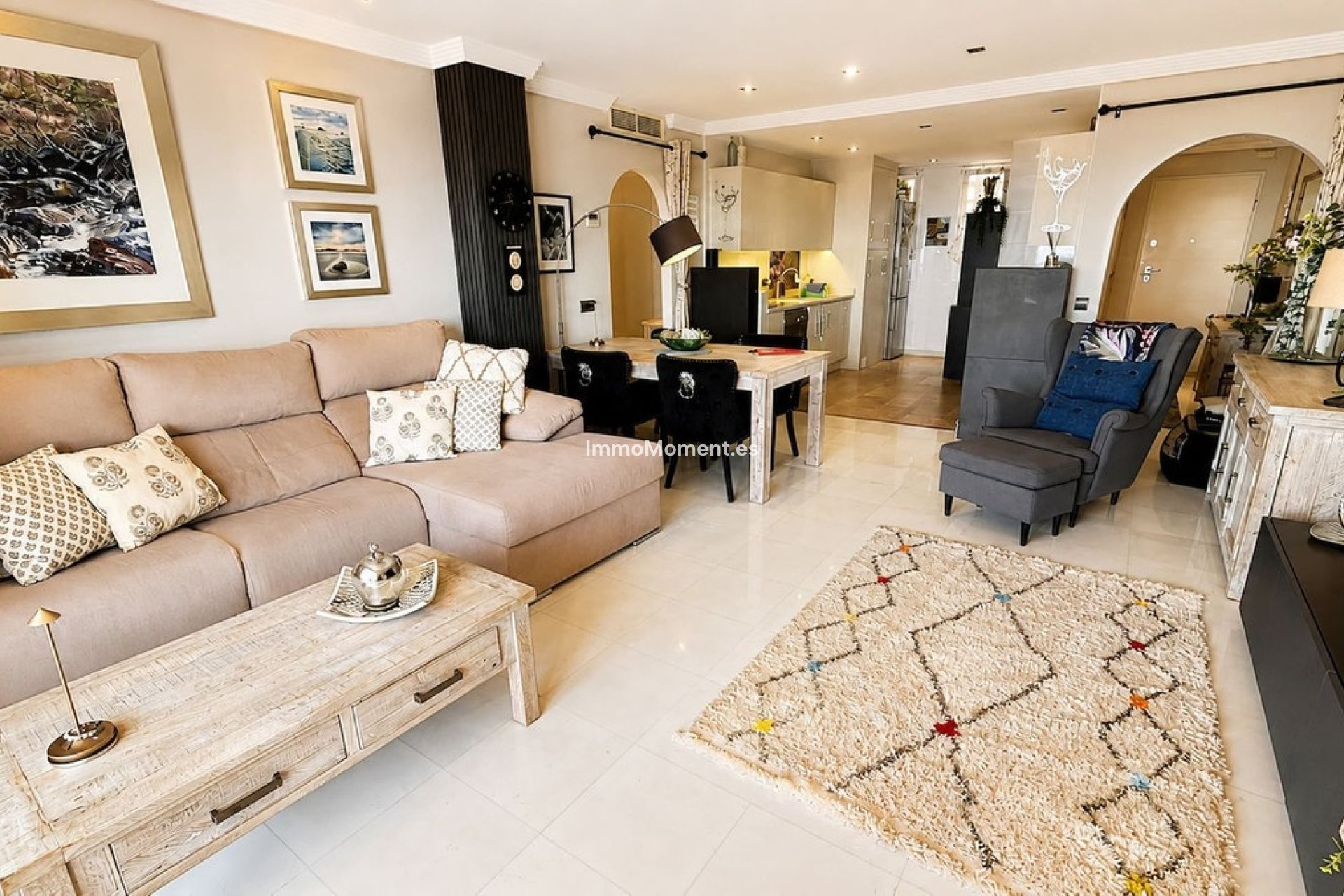 Resale - Apartment - Casares - Doña Julia