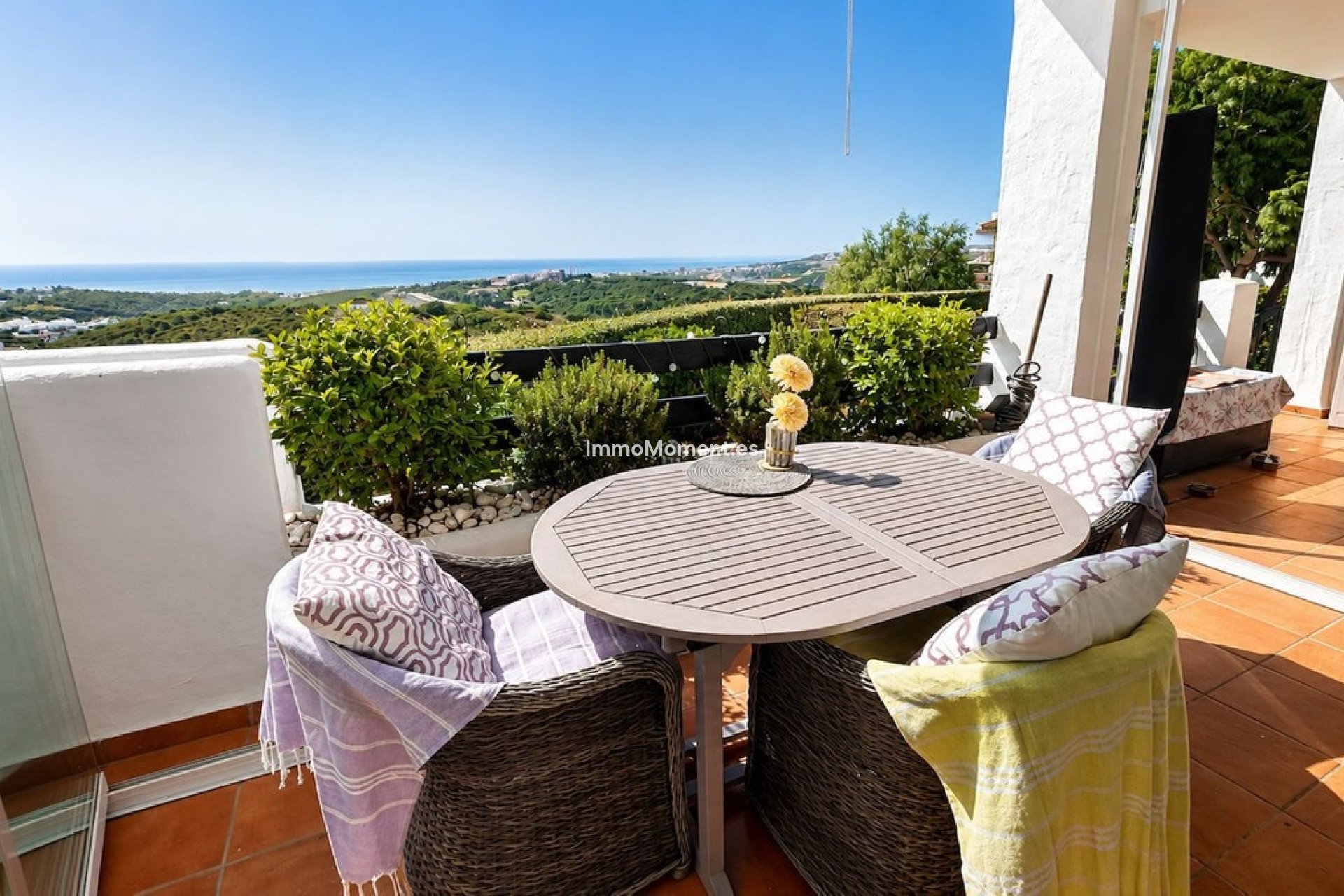Resale - Apartment - Casares - Doña Julia