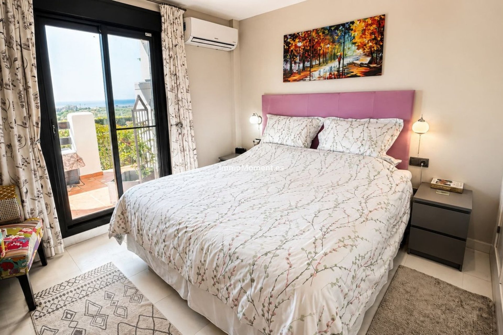 Resale - Apartment - Casares - Doña Julia
